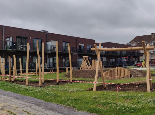 Avontuurlijke speeltuin Denderhoutem Avontuurlijke speeltuin Denderhoutem