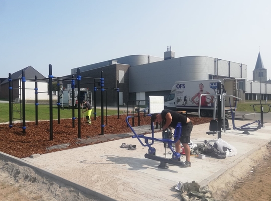 Fitness en calisthenicspark Denderhoutem
